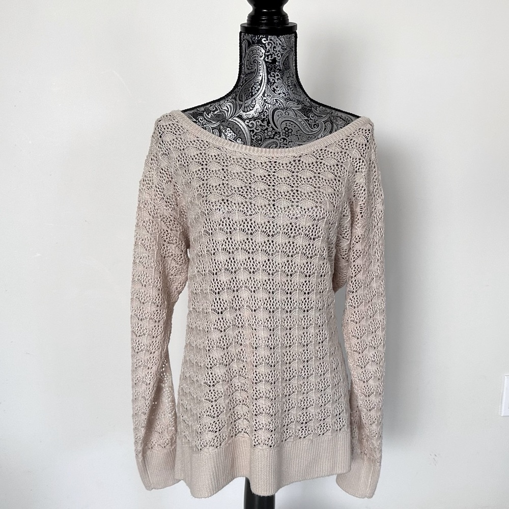 Soho NY&Co Crochet Top Beige PeekaBoo Long Sleeve Round Neck Banded Hem